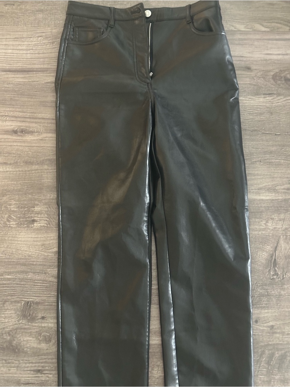 Aritzia Wilfred Melina Pant - Vegan Leather - Black - Size 6